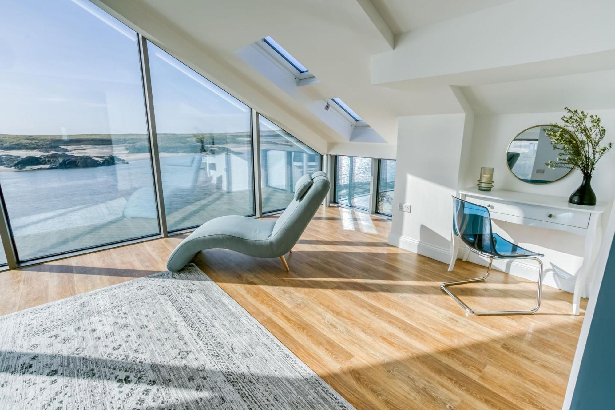 Hen Cymyran Villa Caergeiliog Bagian luar foto